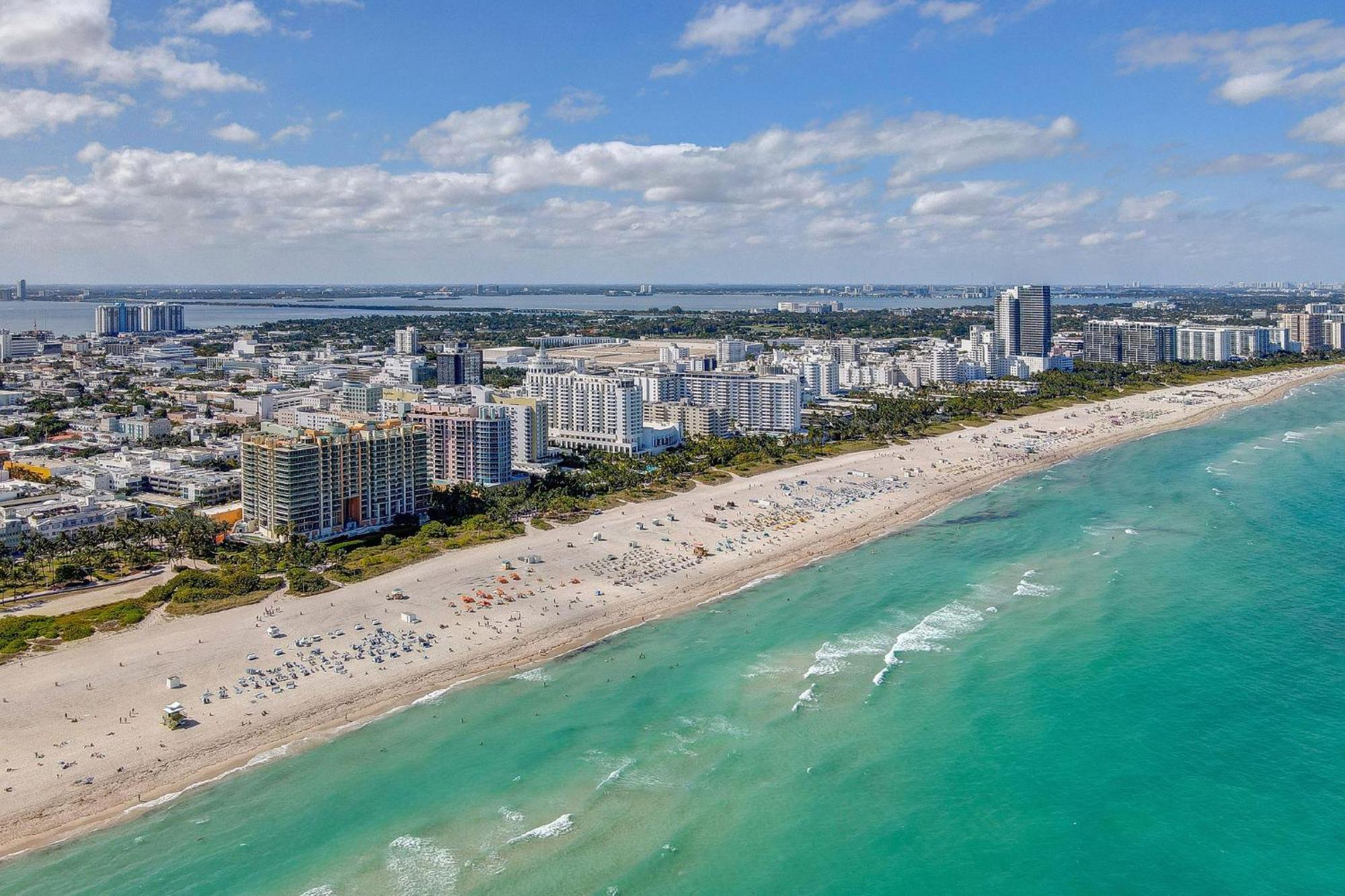 Chic Large Studio Apt Near Ocean Drive South Beach Маями Бийч Екстериор снимка